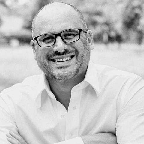 Marius Symms, founder of Symtron Solutions